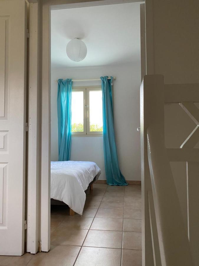 Maison Mitoyenne , Piscine,Citerne, Jardin, Parking, Plage Le Gosier  Exteriör bild
